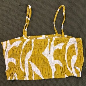 Target Yellow & White Top | Women’s Medium | Summer Casual Top